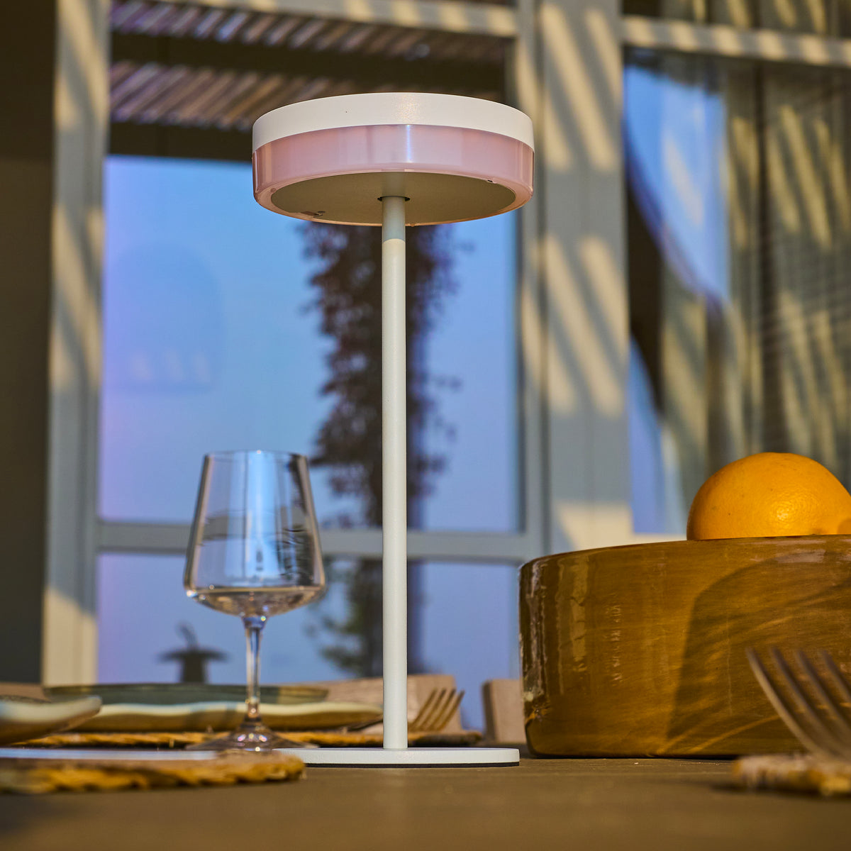 Lot de 2 lampes de table solaires et USB blanches LED blanc chaud dimmable 2x VIVIA MINI WHITE SOLAR H27cm