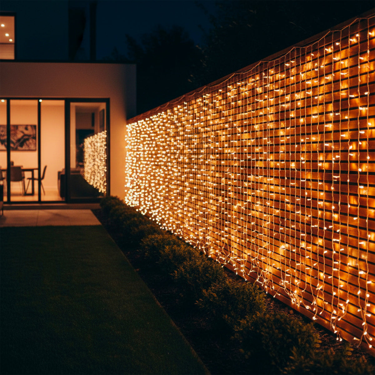 Lot de 2 guirlandes rideaux lumineux solaires 200 LED blanc chaud 8 modes détecteur crépusculaire 2x YOGY CURTAIN 200 2x2m