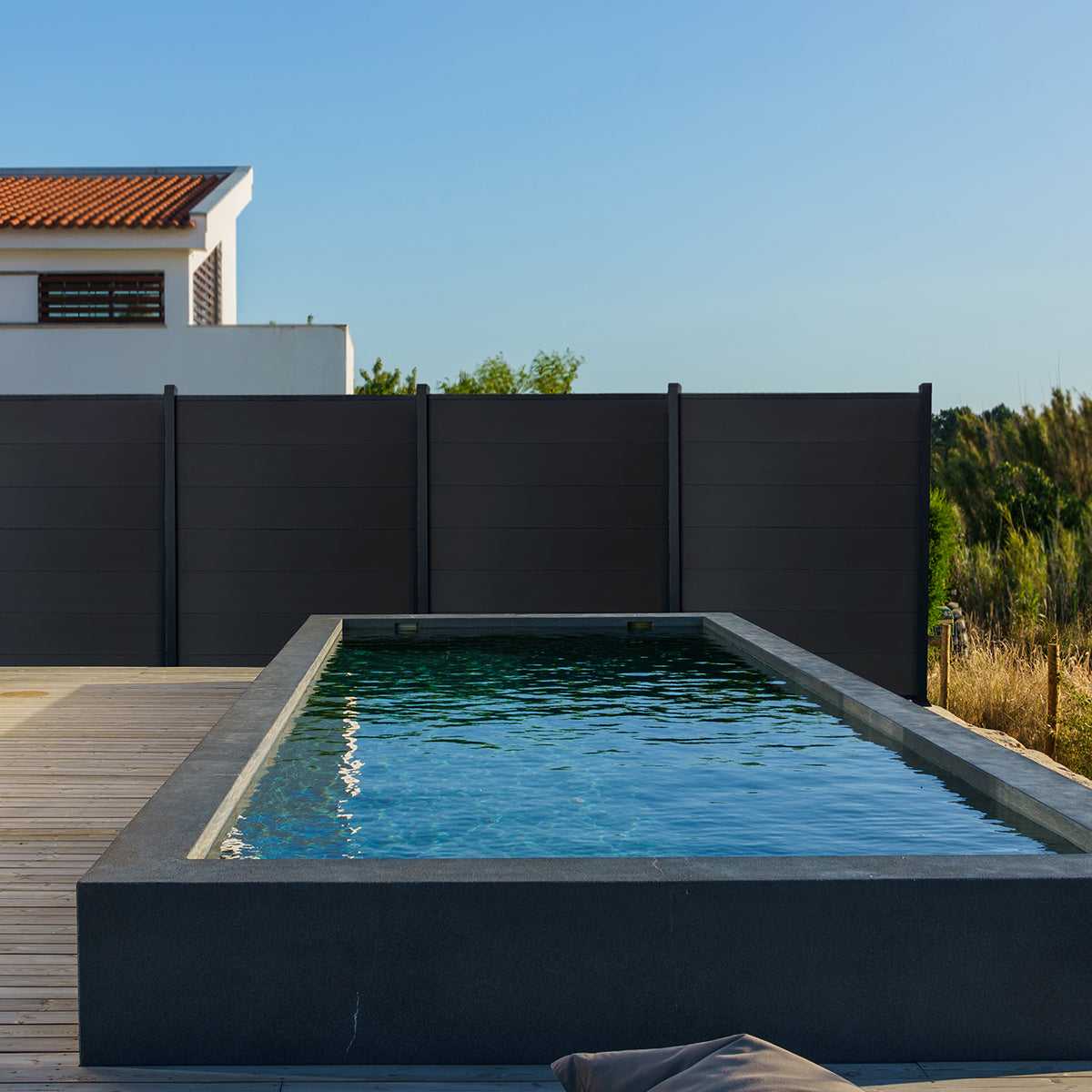 Clôture bois composite