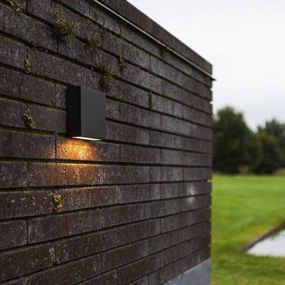 Applique murale d'extérieur sur secteur GEMINI XF BLACK  aluminium noir LED blanc chaud H11cm