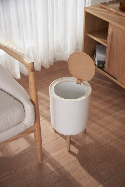Poubelle sur pied de salle de bain touch 7L MALMO Couleur bois